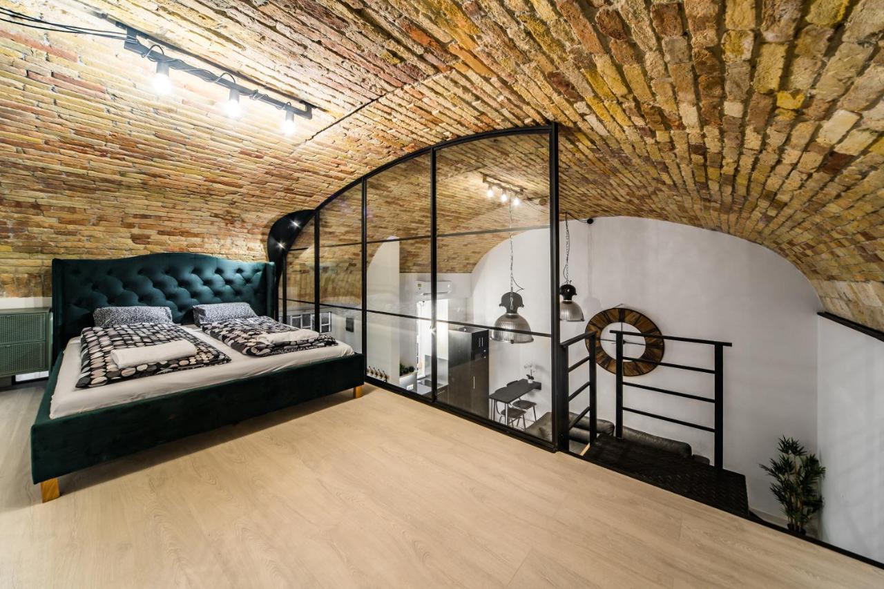 Spacious Loft In The Heart Of Downtown Budapeşte Dış mekan fotoğraf