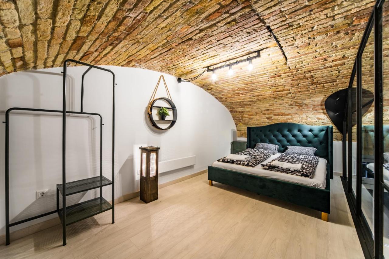 Spacious Loft In The Heart Of Downtown Budapeşte Dış mekan fotoğraf