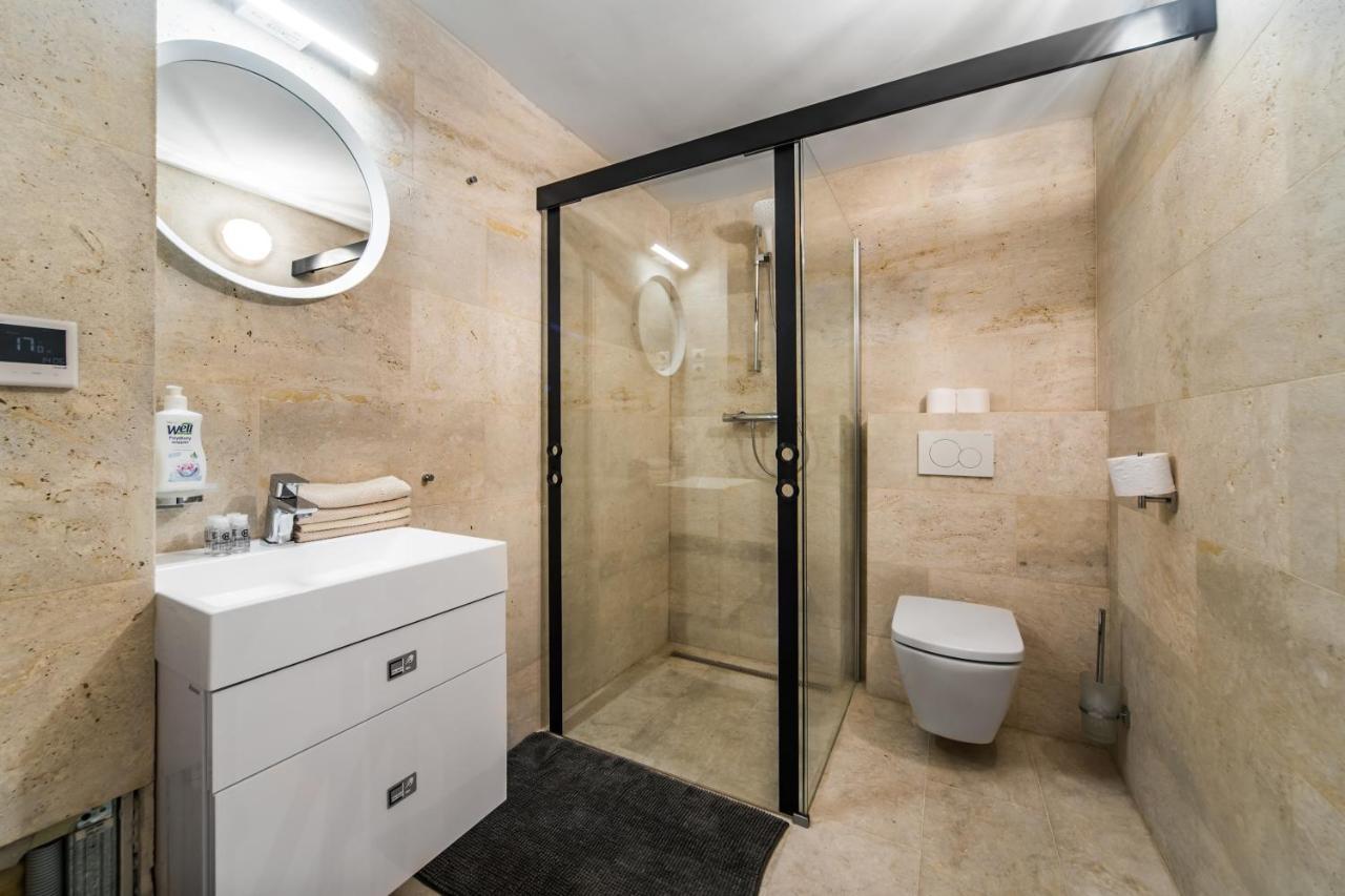 Spacious Loft In The Heart Of Downtown Budapeşte Dış mekan fotoğraf